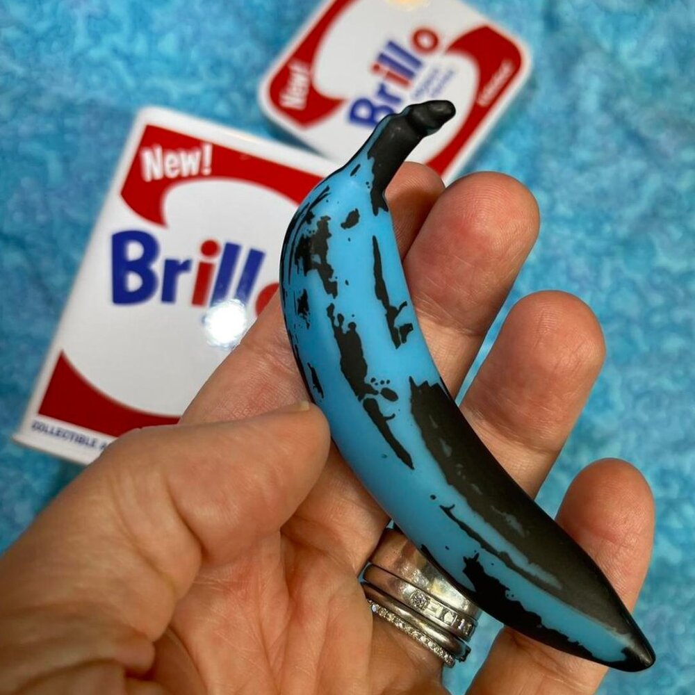 Blue Banana/Brillo Tin Andy Warhol Mini Figure Set!